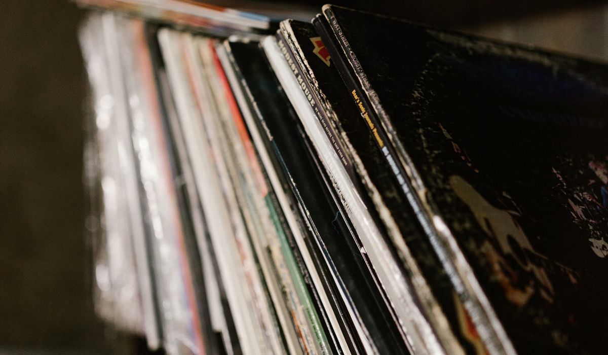Cleaning Vinyl Records Safely with Everyday Household Items