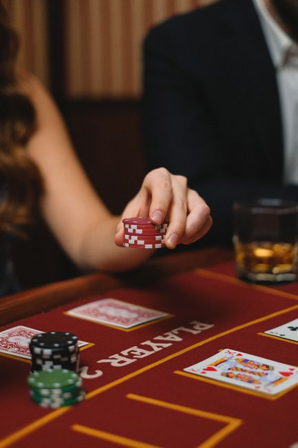 iGaming 2025: Why Slots, Poker, and Betting Are Converging